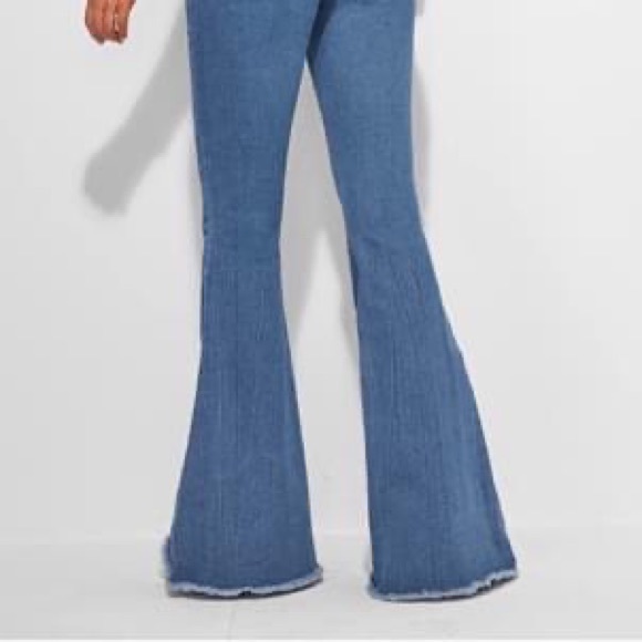 Jeans High waisted raw hem flare/bell bottom size: XS - Picture 2 of 8